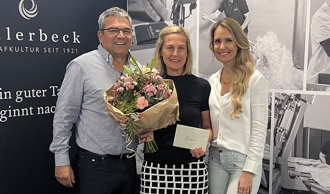 Corinne Marquard feier ihr 10-jähriges Jubiläum