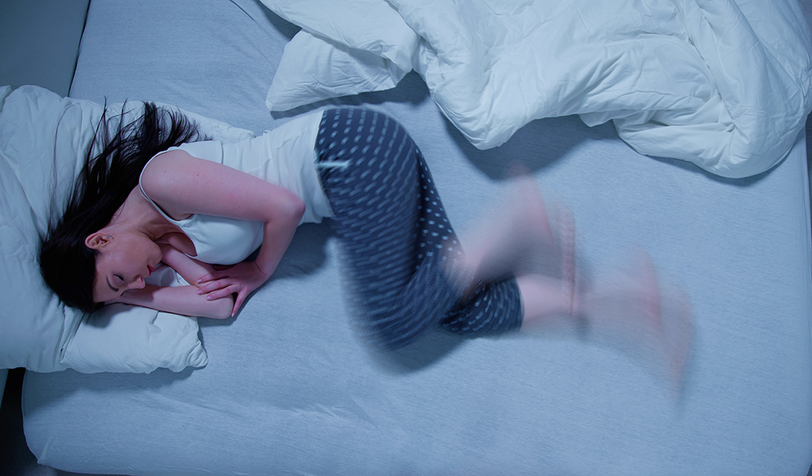 Qu-est-ce qui aide en cas de jambes douloureuses et sans repos (Restless-Legs-Syndrom)?