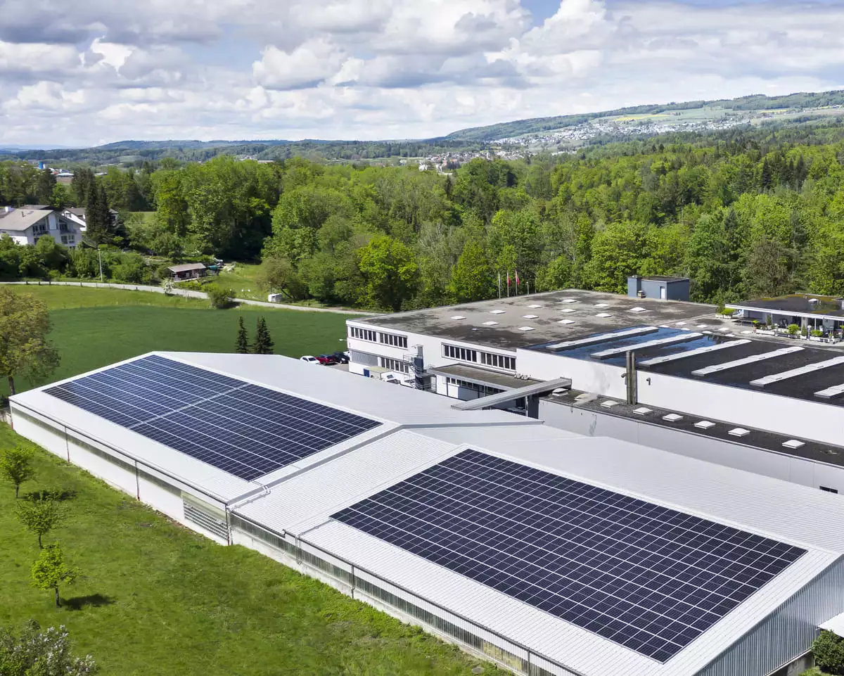 billerbeck-schweiz-ag-firmengebaeude-photovoltaikanlage