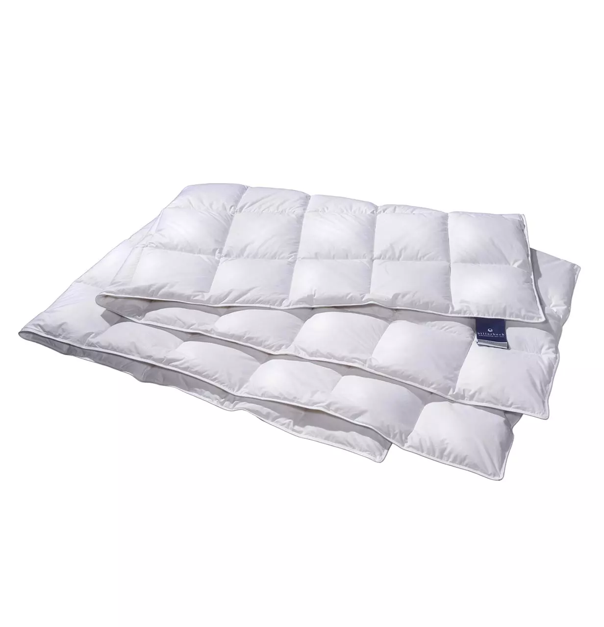 Gefaltete Daunendecke Almira mit Wärmestufe leicht von billerbeck – leichte Sommerdecke mit natürlicher Daunenfüllung