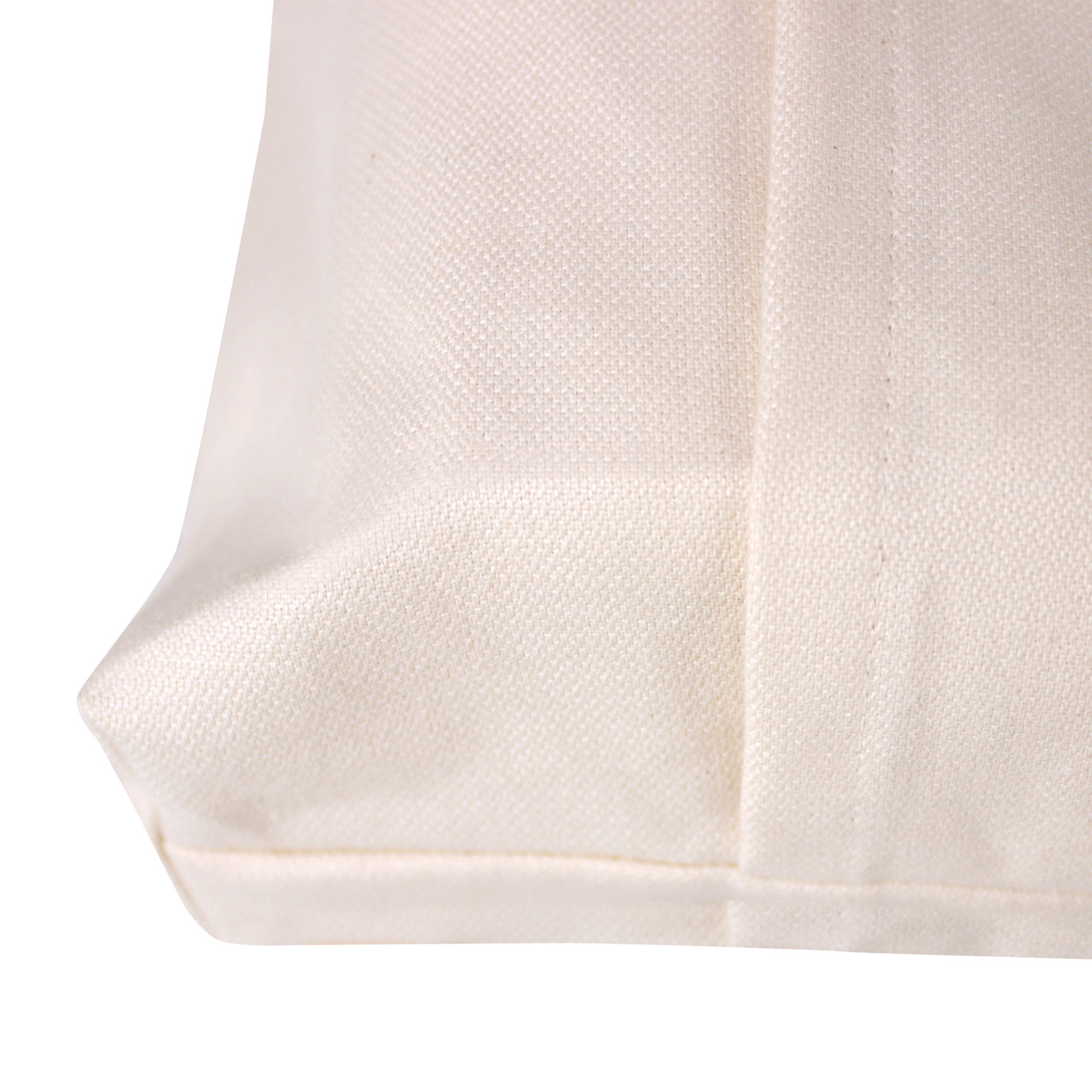 Close-up of the corner and seam of the Cosisoft Organic pillow cover