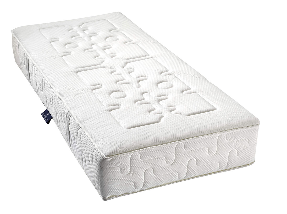 billerbeck cold foam mattress Airtec Exclusiv with mattress cover, angled view